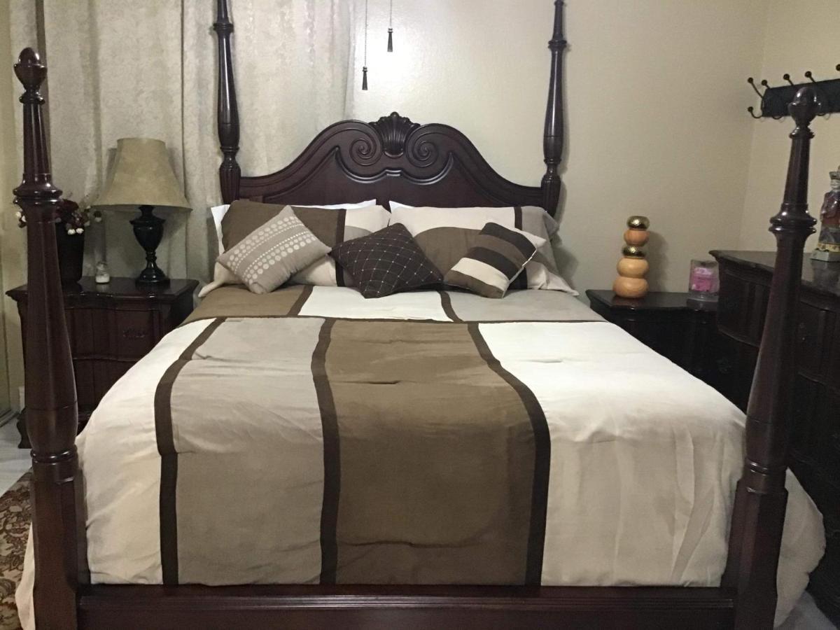 탬파 Mary'S Luxury House 빌라 외부 사진