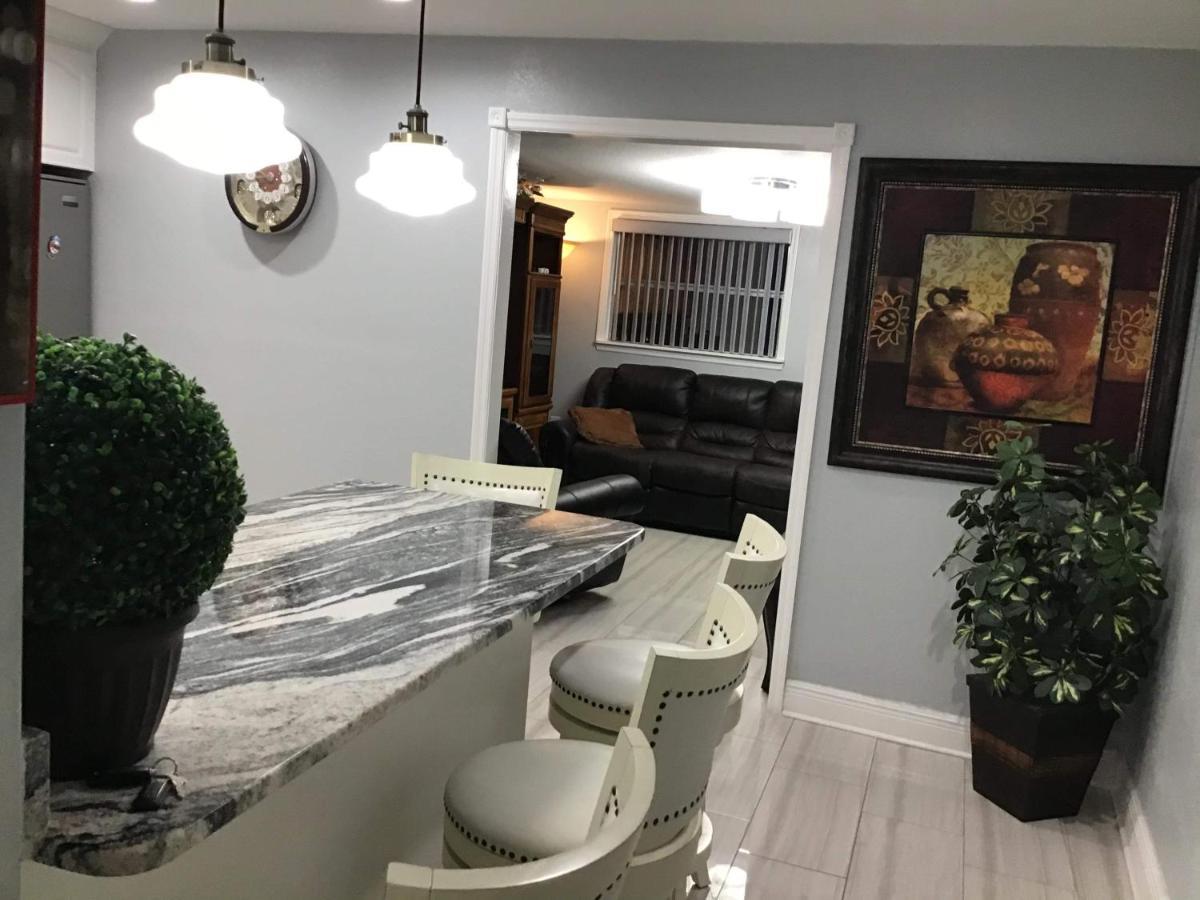 탬파 Mary'S Luxury House 빌라 외부 사진